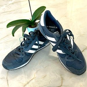 Adidas La Marque Aux 3 Bandes